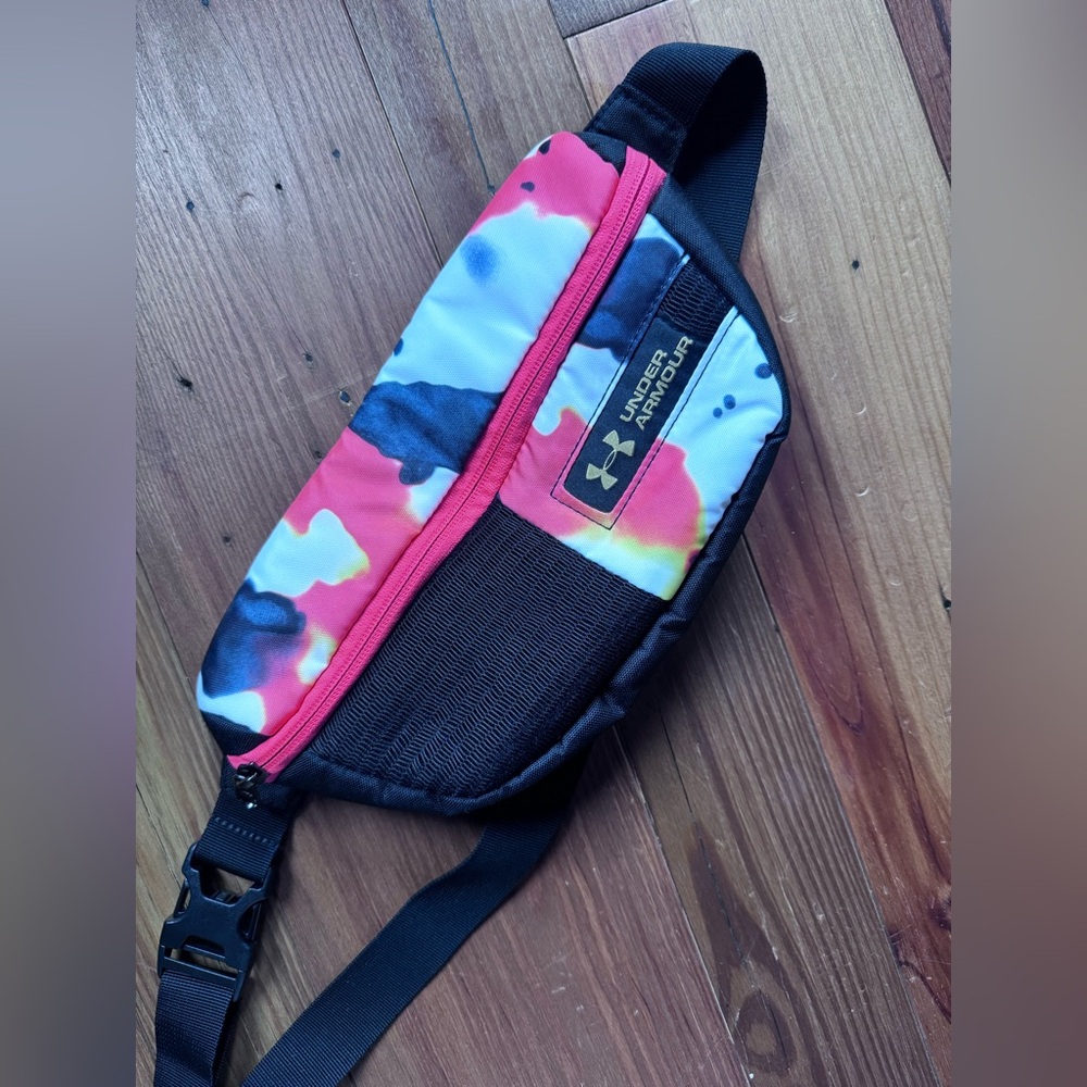 Under Armour Multicolor Belt Bag
